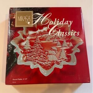 New in Box Vtg Mikasa Holiday Classics 9.5" Round Platter